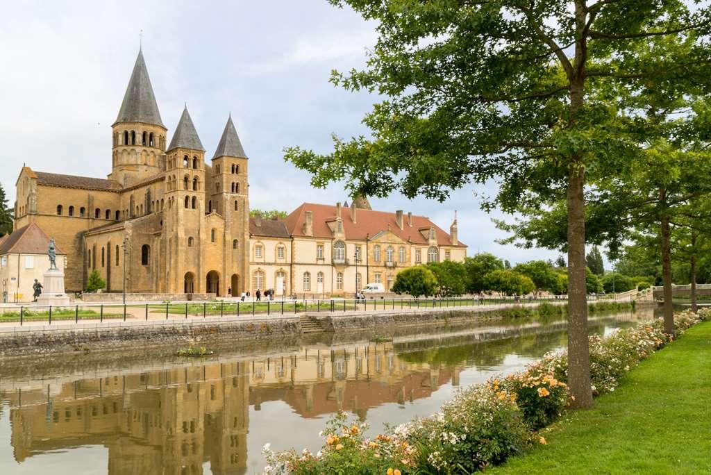 The Originals Boutique, Hostellerie Des Trois Pigeons, Paray-Le-Monial Exterior foto